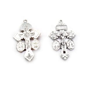 Devotional Crucifix Pendant with Sacred Figures, Necklaces & Pendants商品图片 2
