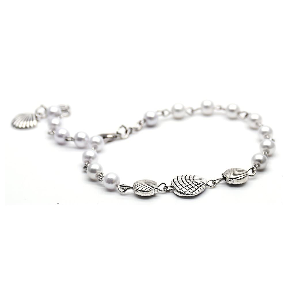 Adjustable Ocean Beaded Bracelet with an ocean-inspired design