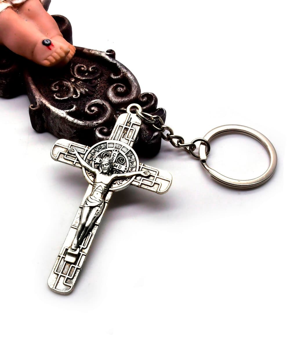 Large Cross Keychain Pendant with a vintage-inspired cross design