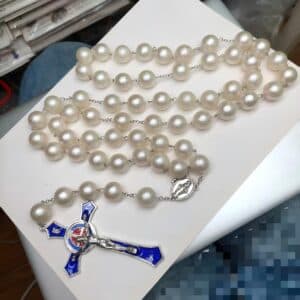 59-Bead Wall Rosary Cross Decor, Wall Crosses & Wall Decor product image 2
